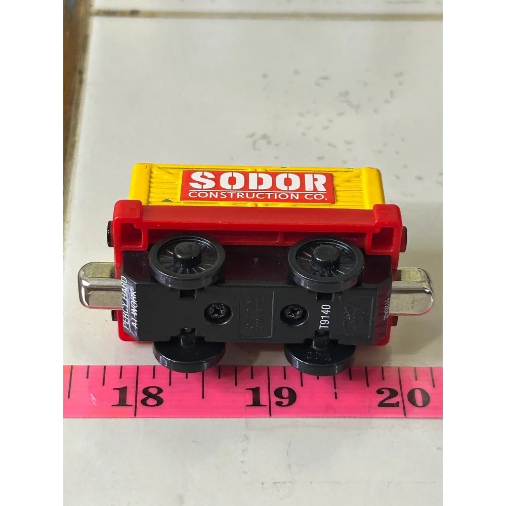 Thomas Friends Take-n-Play Sodor Construction Co Cargo Car Percy Hard at Work